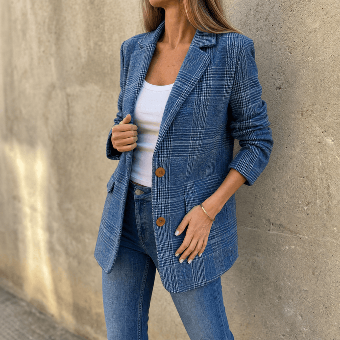 Women's Relaxed Glen Plaid Tailored Blazer with Button Front