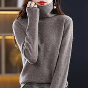 Women's Ribbed Turtleneck Knitted Jumper with Long Sleeves