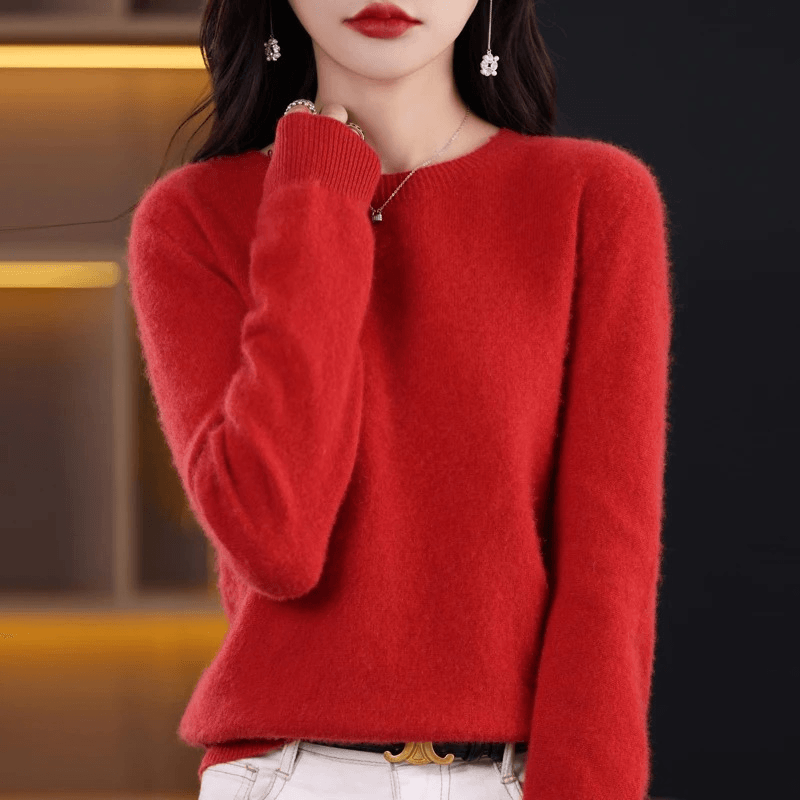 Crew Neck Cashmere Sweater with Ribbed Cuffs in Solid Pattern for Women