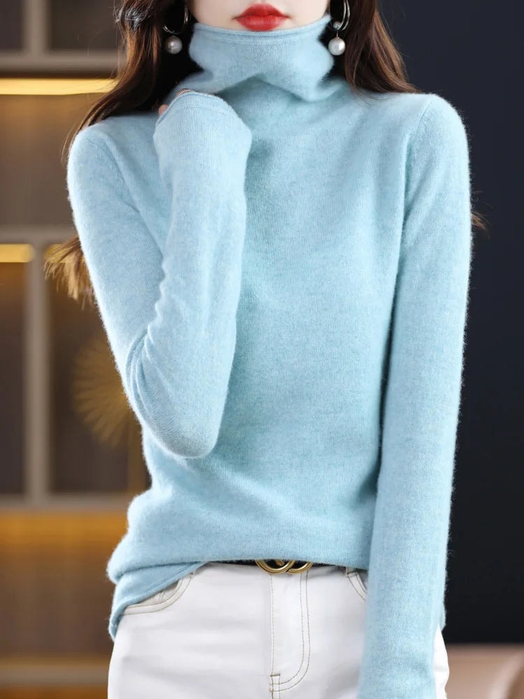 Women's Ribbed Turtleneck Knitted Jumper with Long Sleeves