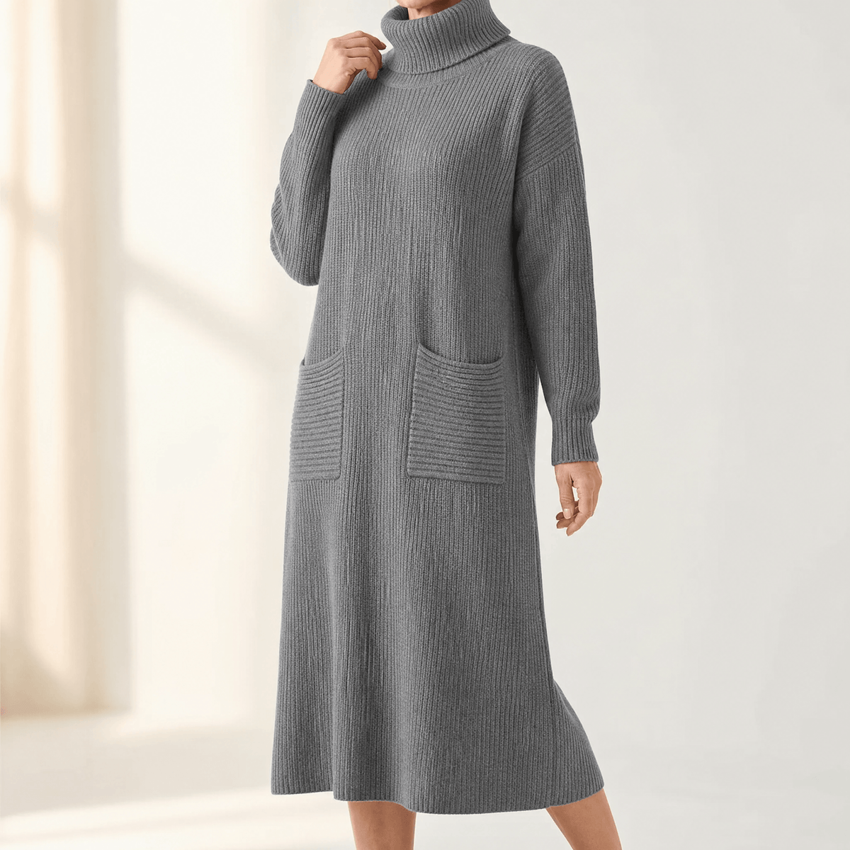 Women's Relaxed Turtleneck Knitted Jumper Dress with Pockets