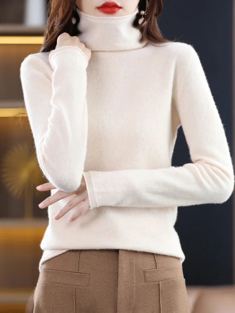 Women's Ribbed Turtleneck Knitted Jumper with Long Sleeves