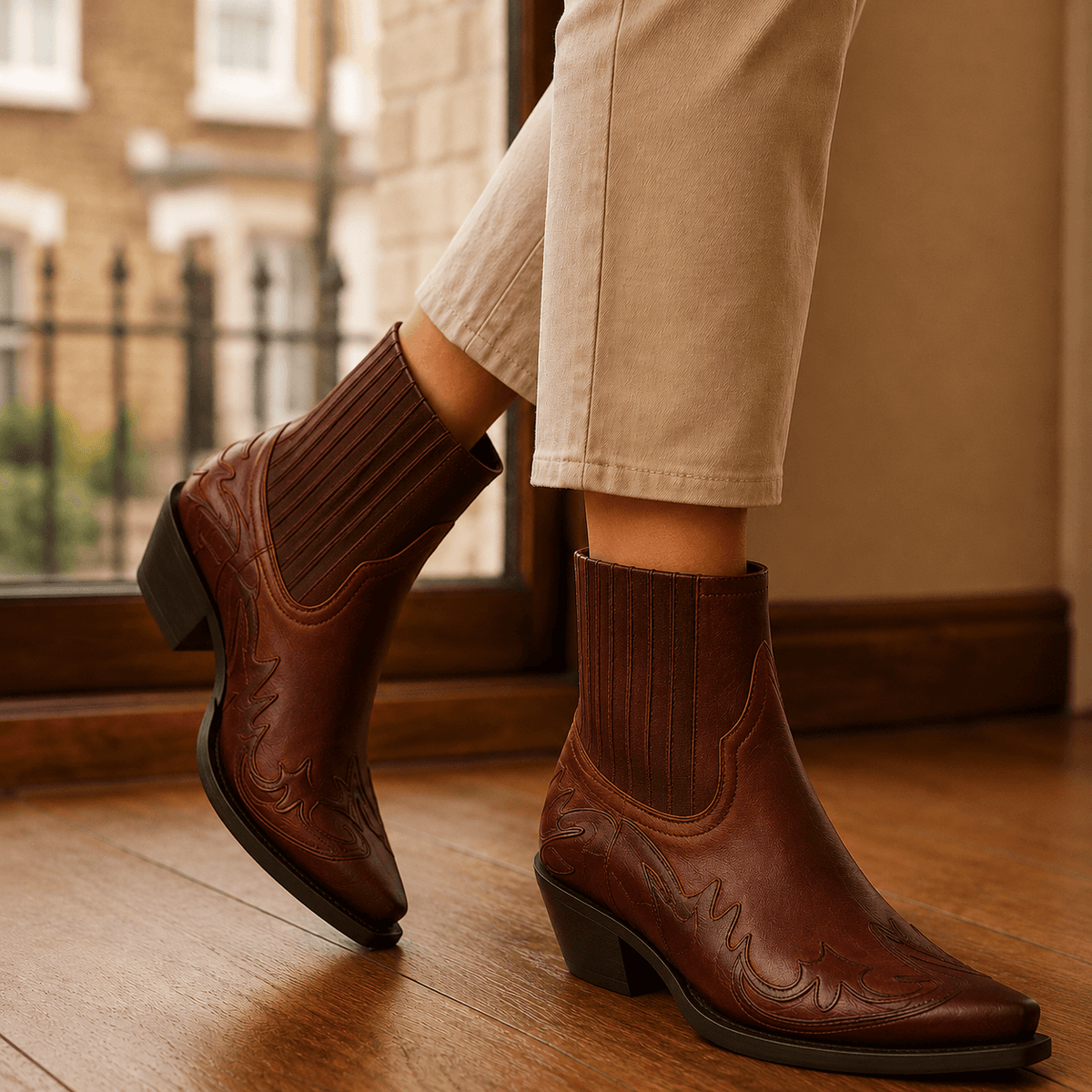 Bartoli Western-Style Leather Women's Boots with Block Heel