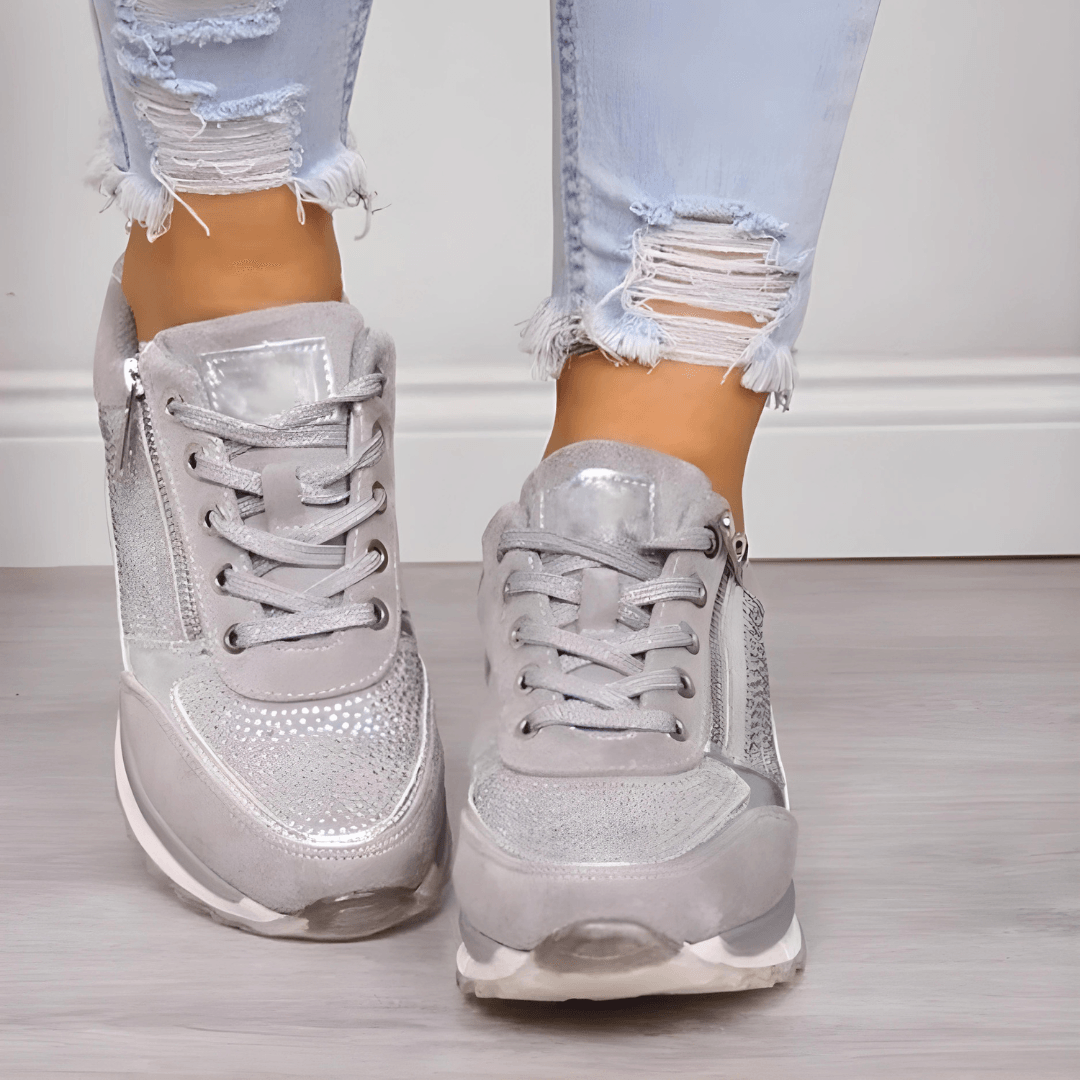 Women's Cushioned Sneakers with Lace-Up Closure and Zip Detail
