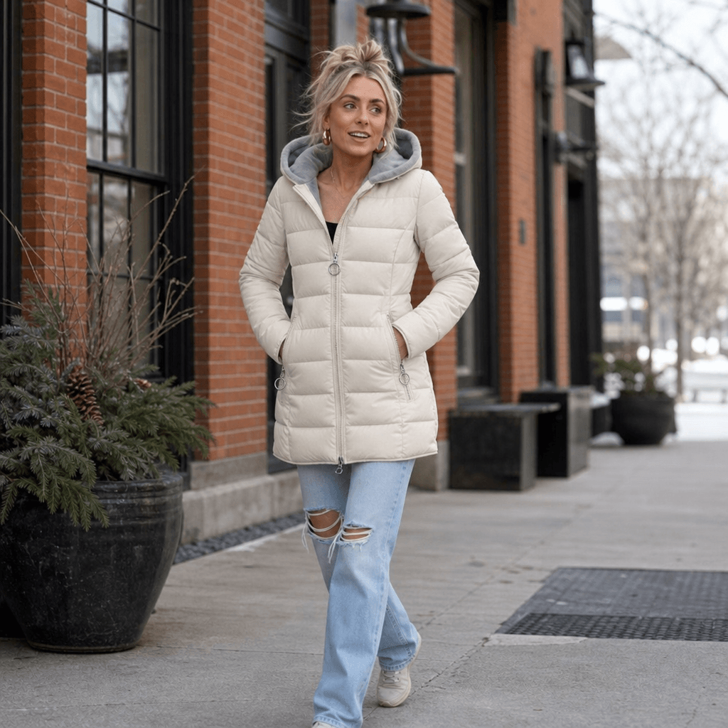 Women's Quilted Hooded Puffer Jacket with Zip Pockets and Insulated Lining