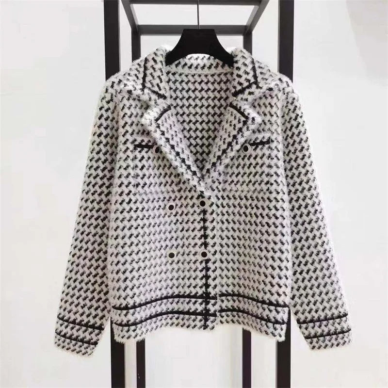 Houndstooth Tweed Knit Jacket for Women's Tailored Wardrobe