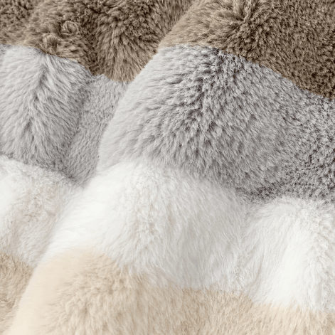 Women's Oversized Color-Block Faux Fur Winter Coat with Hood