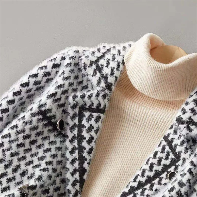 Houndstooth Tweed Knit Jacket for Women's Tailored Wardrobe