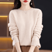 Crew Neck Cashmere Sweater with Ribbed Cuffs in Solid Pattern for Women