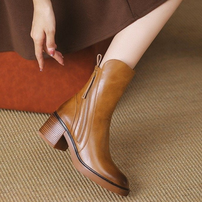 Bellora Zip-Detail Leather Ankle Boots for Women with Block Heel