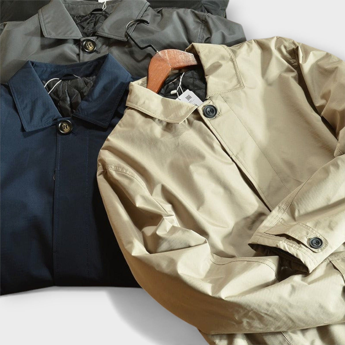 Men's Weather-Resistant Tailored Mac Coat with Quilted Lining